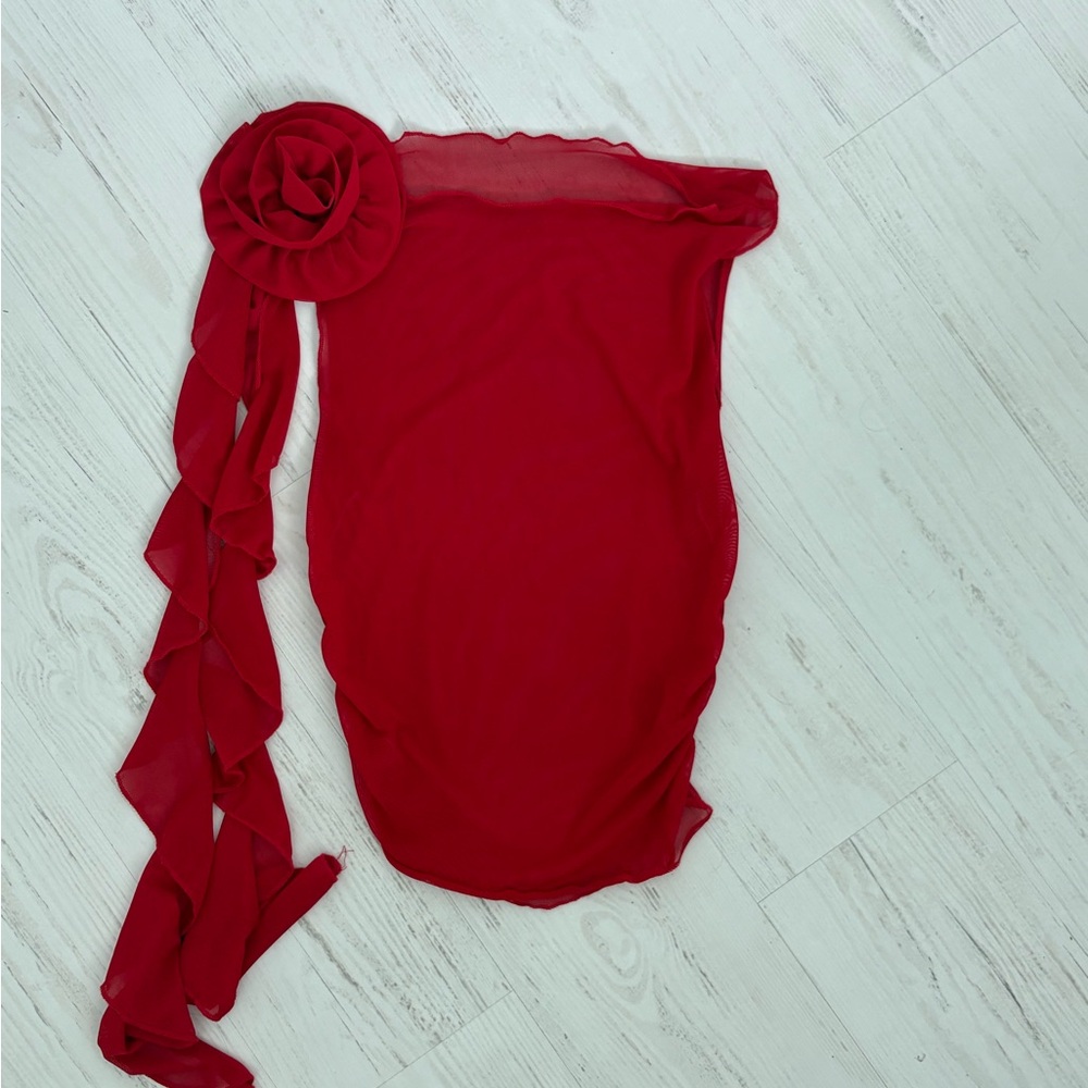 Elegant Red Chiffon Dress with Floral Accent